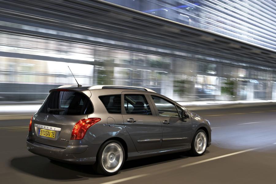  Peugeot 308 SW 2009 года  (фото 89 из 140)